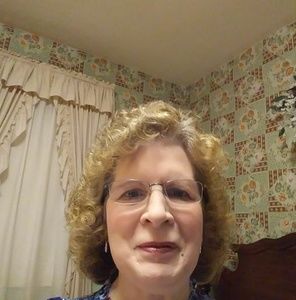 Meet your Posher, Linda